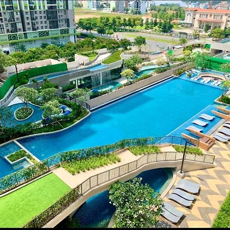Feliz Luxurry Duplex Apartment Saigon Хошимин Экстерьер фото