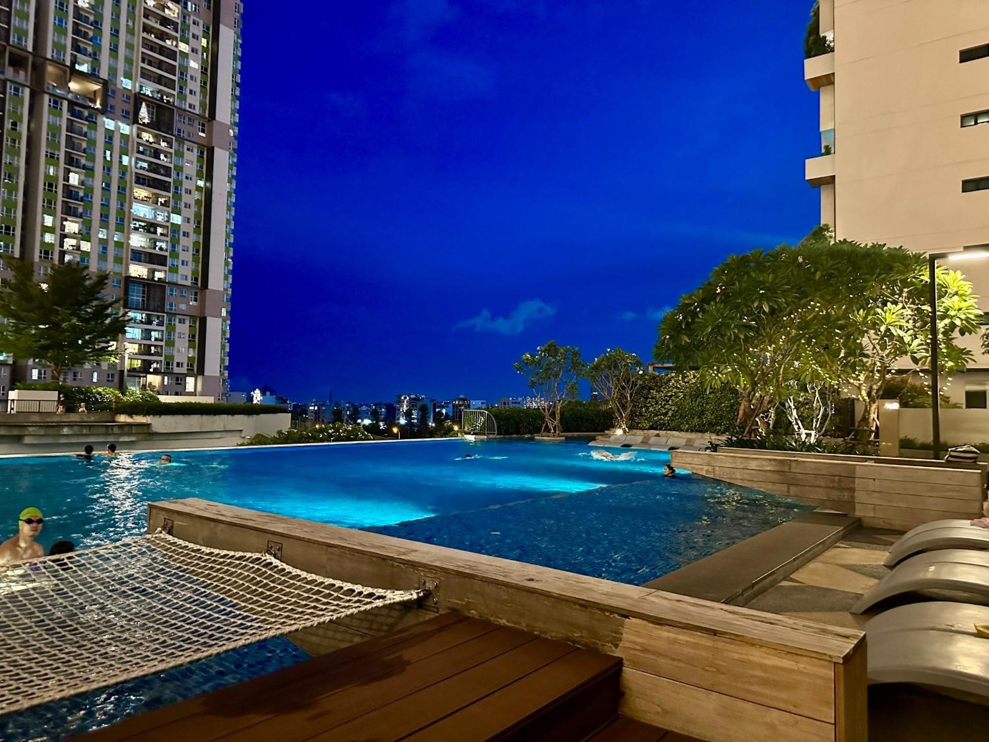 Feliz Luxurry Duplex Apartment Saigon Хошимин Экстерьер фото