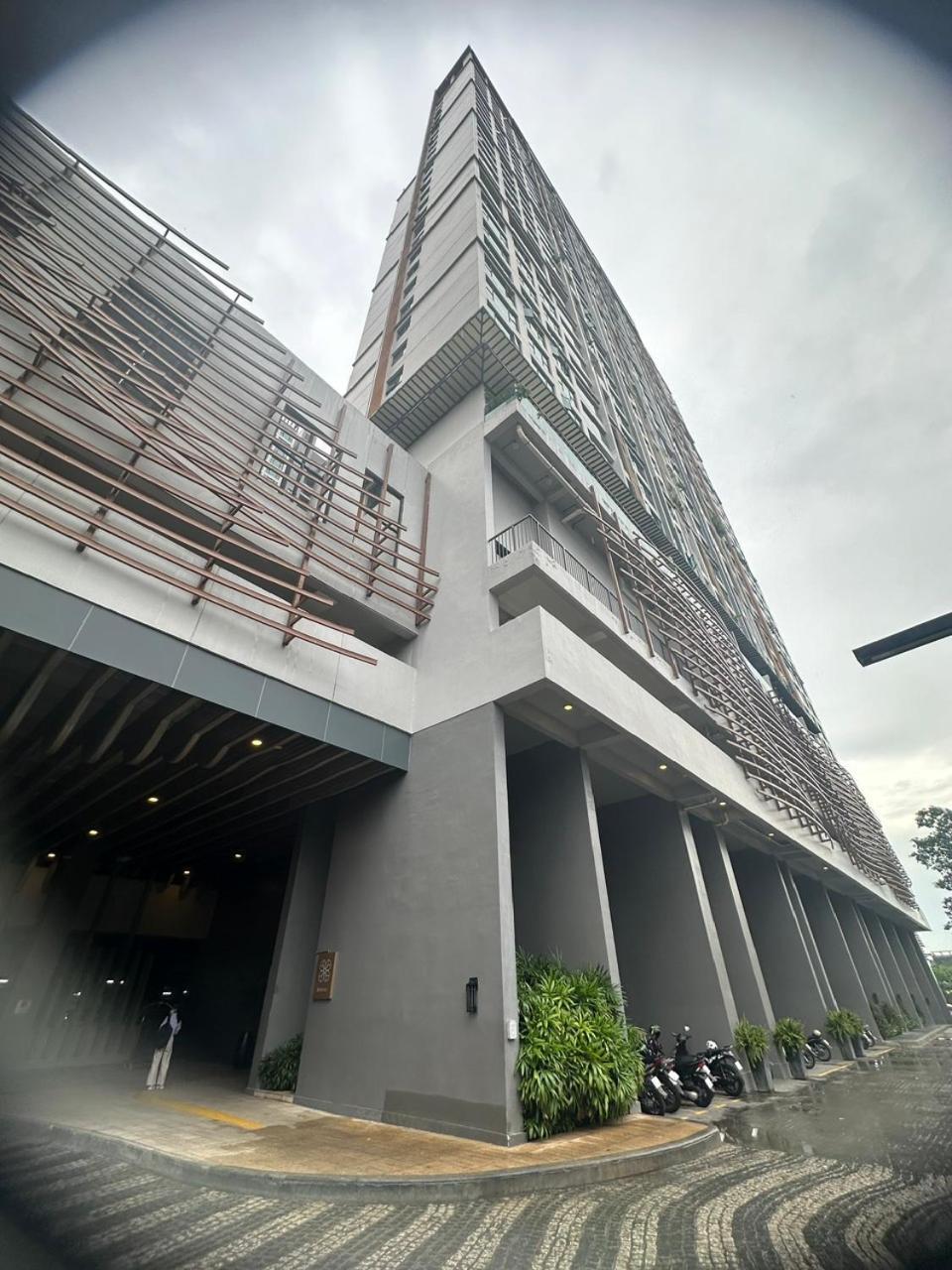 Feliz Luxurry Duplex Apartment Saigon Хошимин Экстерьер фото