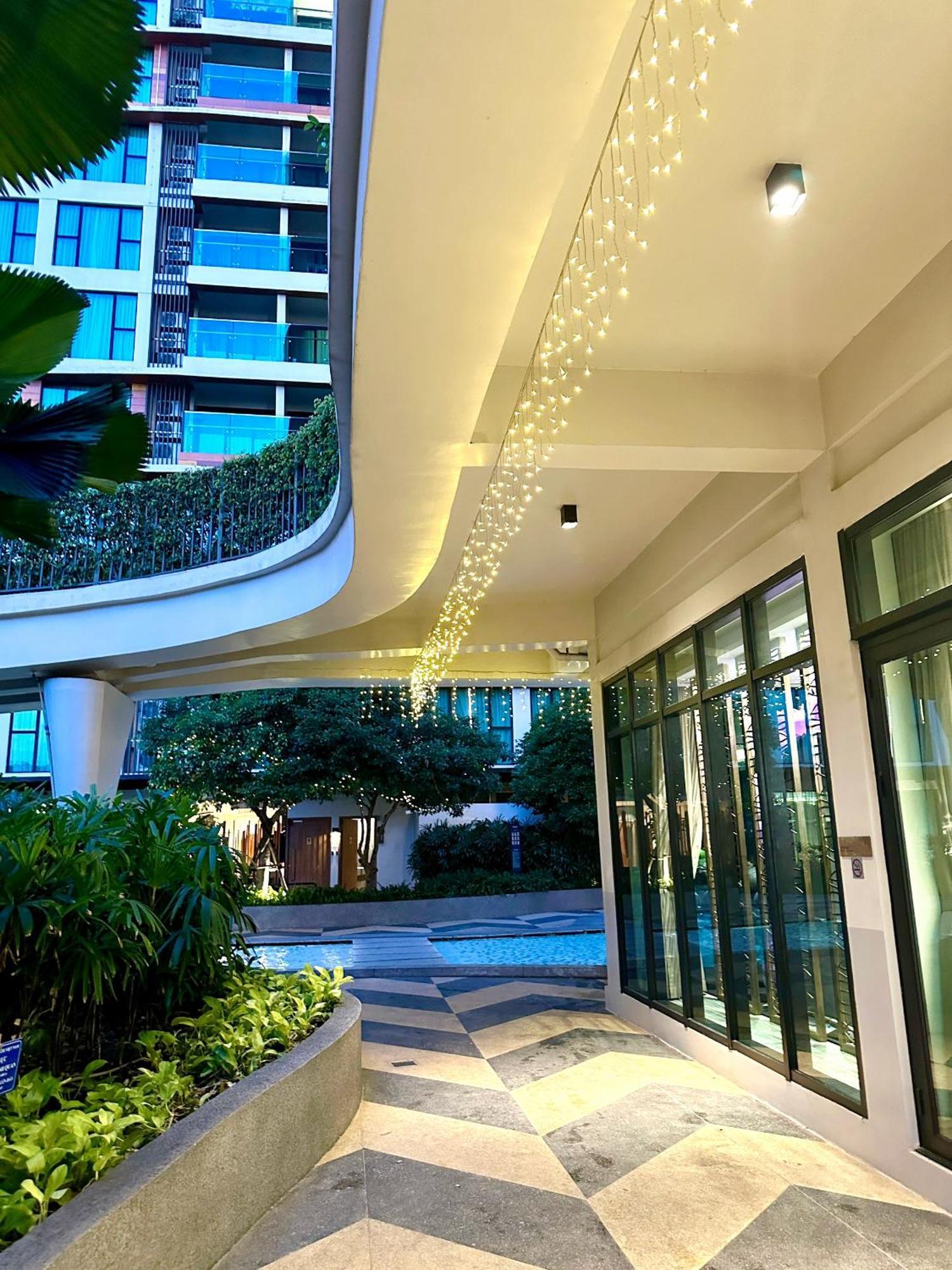 Feliz Luxurry Duplex Apartment Saigon Хошимин Экстерьер фото
