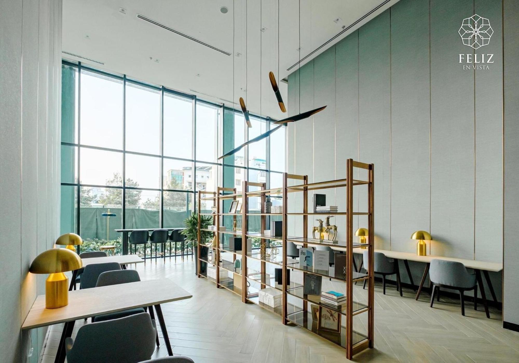 Feliz Luxurry Duplex Apartment Saigon Хошимин Экстерьер фото