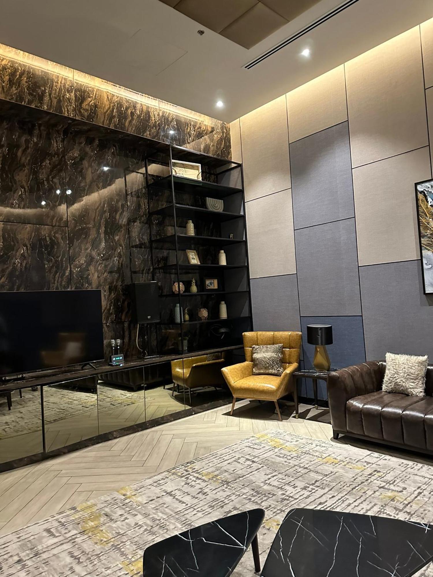 Feliz Luxurry Duplex Apartment Saigon Хошимин Экстерьер фото