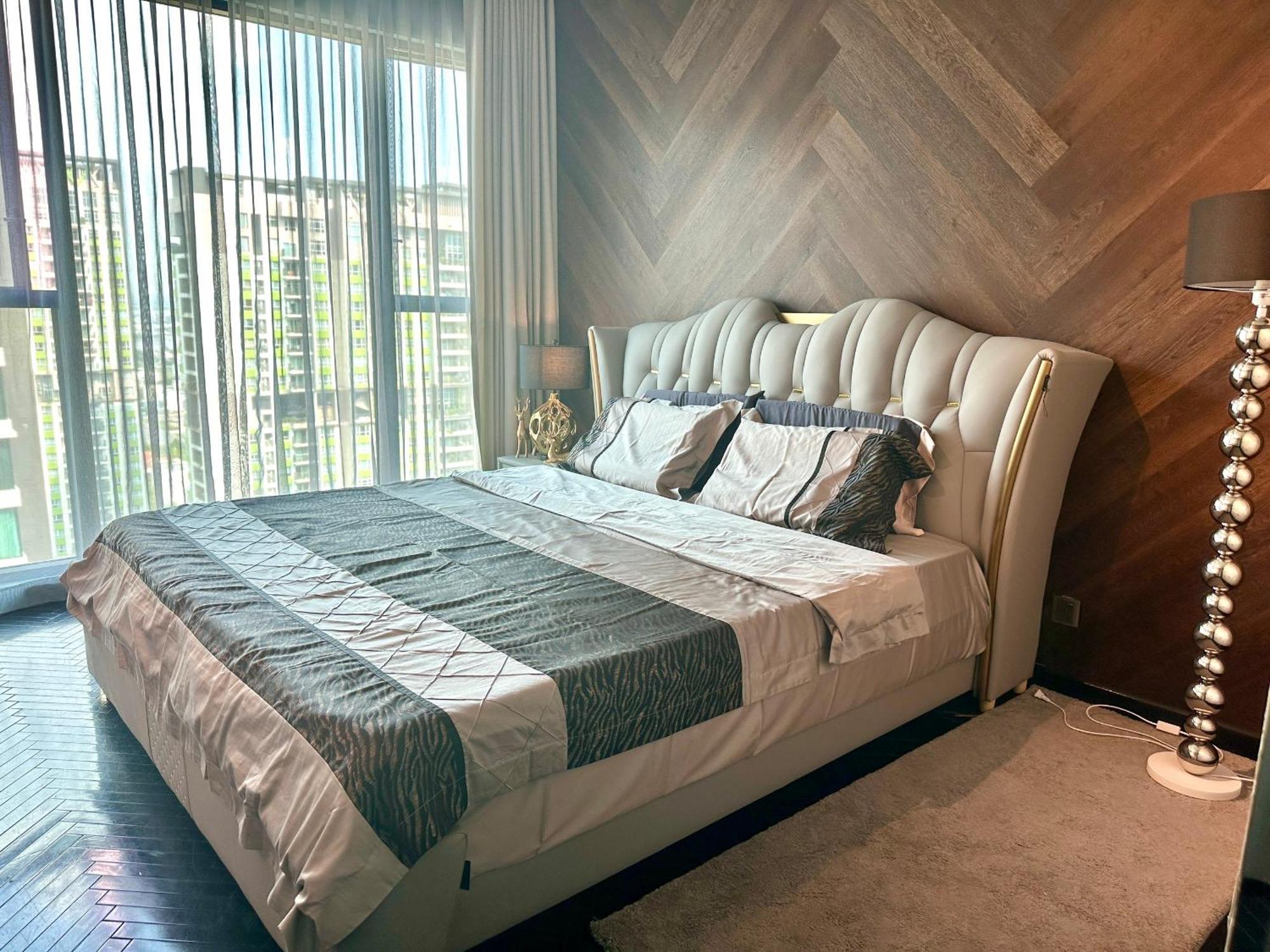 Feliz Luxurry Duplex Apartment Saigon Хошимин Экстерьер фото