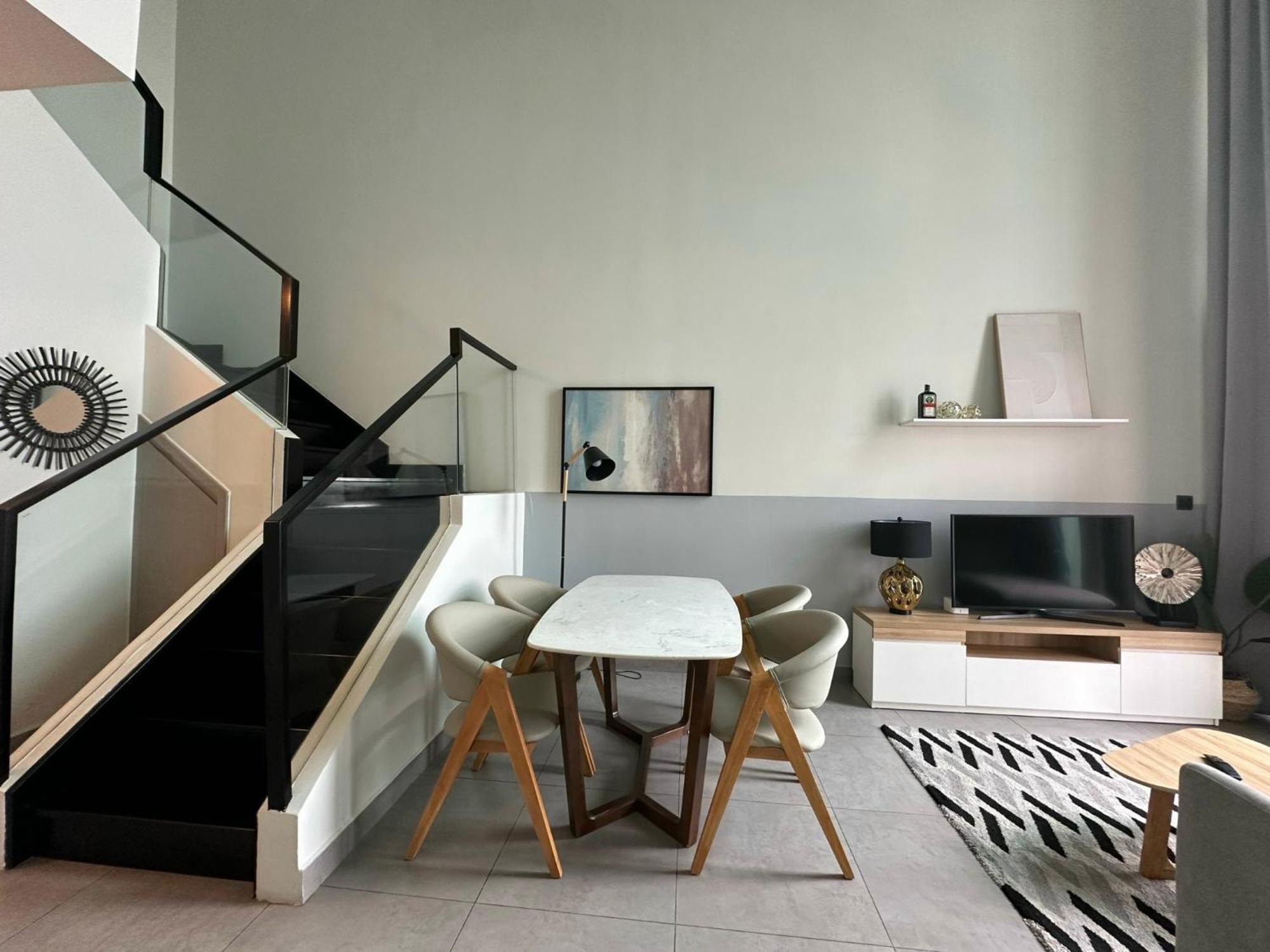 Feliz Luxurry Duplex Apartment Saigon Хошимин Экстерьер фото